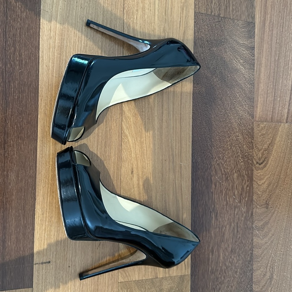 Jimmy Choo Patent Platform Black Pumps - Picture 3 of 5